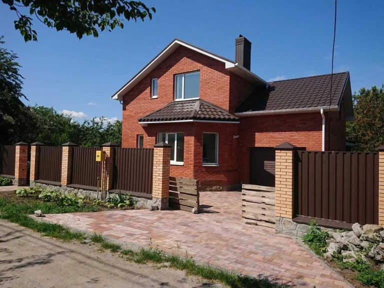 Продаж будинку. 170 м2. 7 соток. Євроремонт.Інститут Звязку