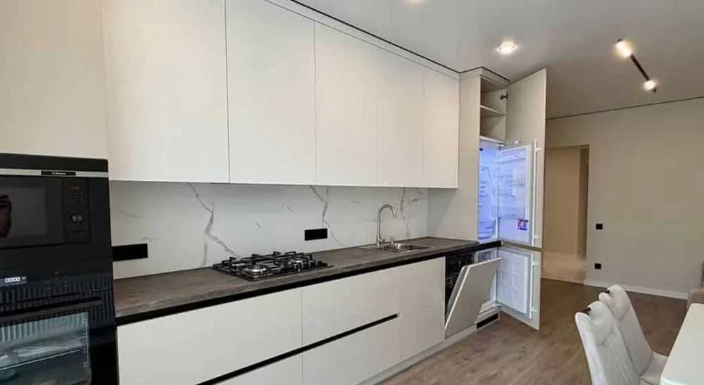 Стильна 1-кімнатна квартира в ЖК «На Щасливому» | 47 м² | Бе