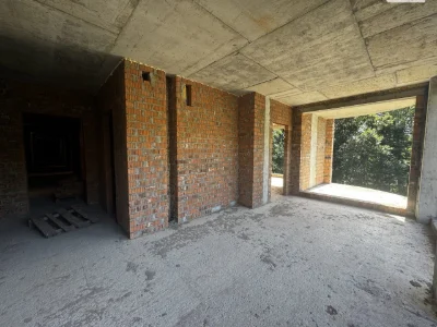 Продаж Квартира Рясне 2