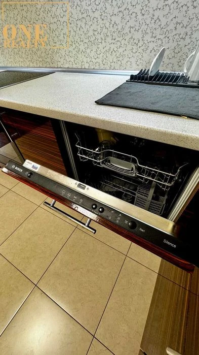 Продається 1к квартира ЖК Космополітен, Гарний вид, Сучасний