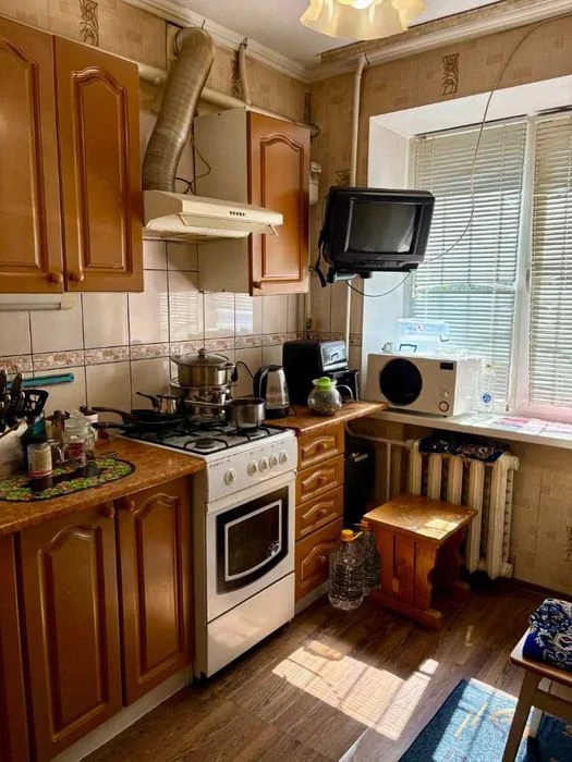 Продаж 1к квартири Калинова вул. 53