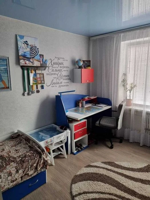 Продам 3к квартира ж/м Лівобережний -2, ул.Богомаза