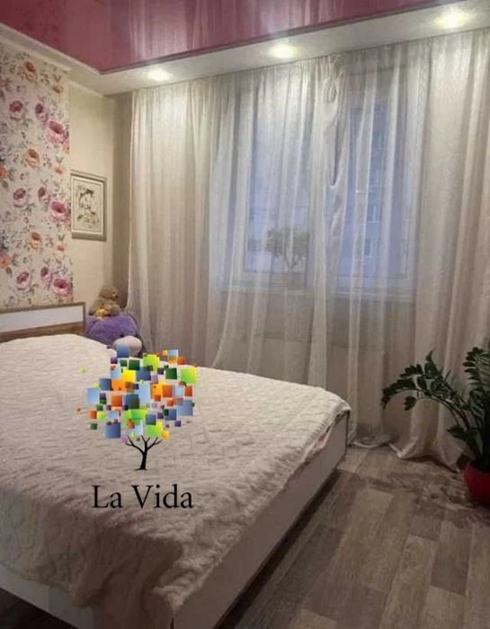 Продаж 2к квартири, Крушельницької, 15а,