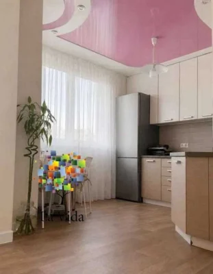 Продаж 2к квартири, Крушельницької, 15а,