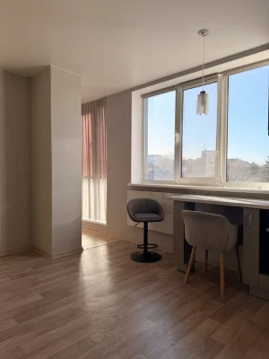 Продам 1к. квартиру, ул. Кониського 30а, Центр