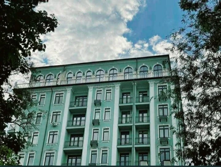Продам квартиру, ЖК Пьер, переулок Успенский, 11