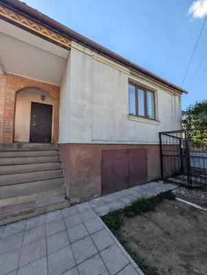 продаж, частини будинку біля ЖК Авалон, 90тис