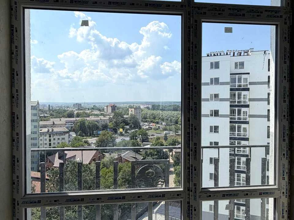 Квартира. Івано-Франківськ, Княгинин вул., (Будинок 3)