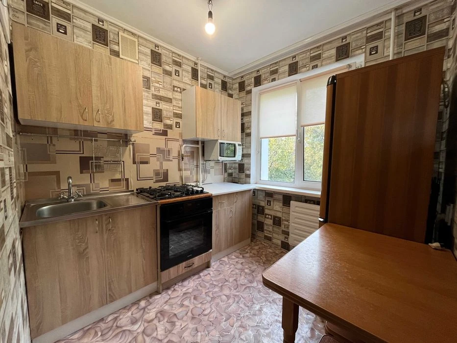 Продаж 3-к, Чернігів, вул. Соборності. LD