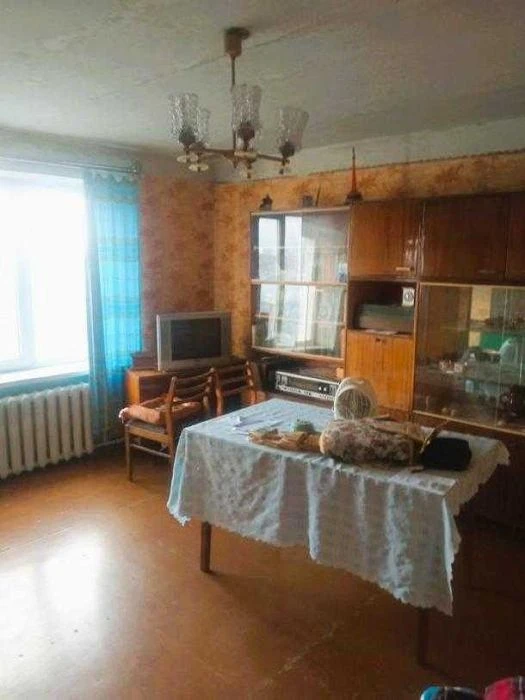 Продаю 2 кімн. квартиру покращеного планування район ринку Х