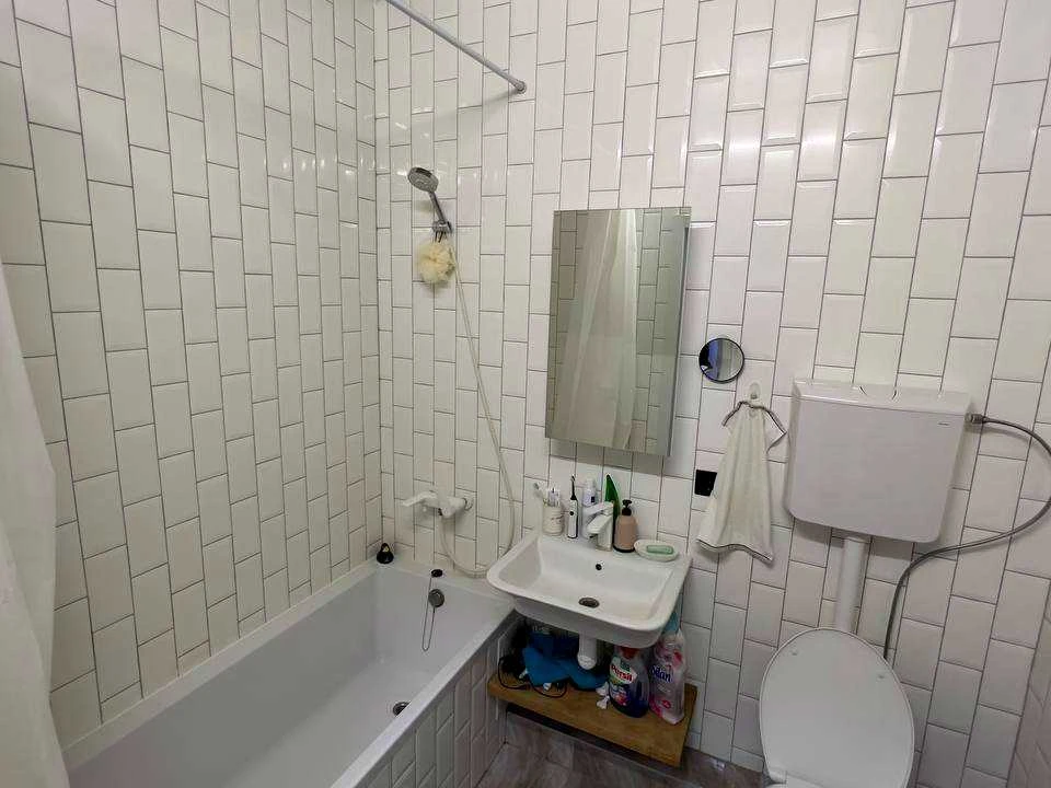 Квартира. Київ, Зарічна вул., 2 к