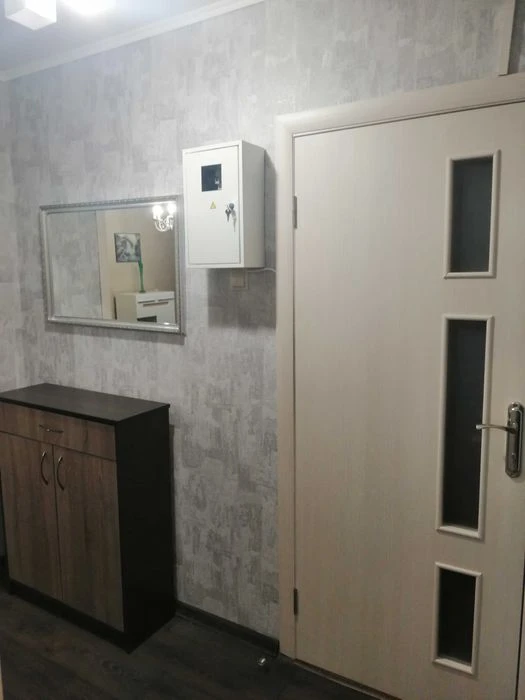 Продам 2 комн. квартиру в хорошем жилом состоянии.