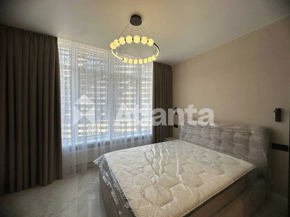 Дуже гарна 1-кімнатна квартира 30.17 м² з ремонтом в Аркадіі