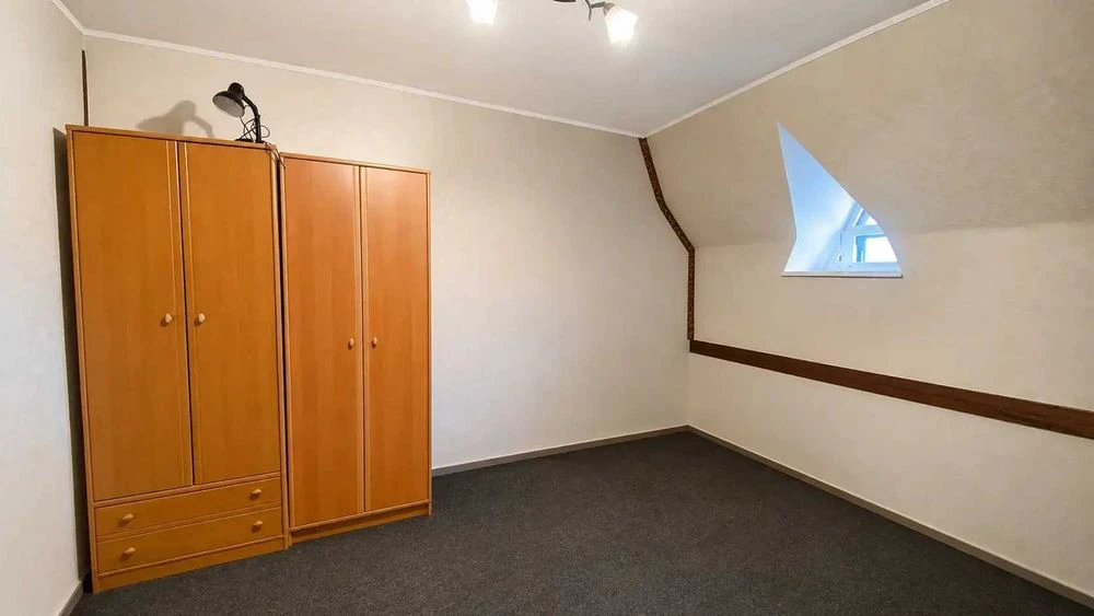 Продаж будинку Поділ 3 поверхи 203м2 6 кімнат  №17102