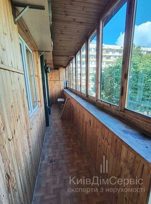 Продам 2кімнатну квартиру Героїв Полку Азов 36 метро Оболонь