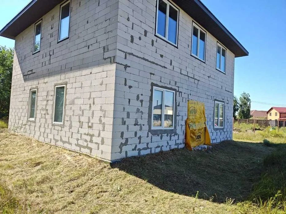 Продам ДОМ Новострой в Березановке Левый берег