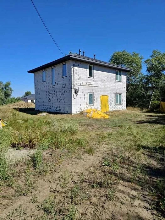 Продам ДОМ Новострой в Березановке Левый берег
