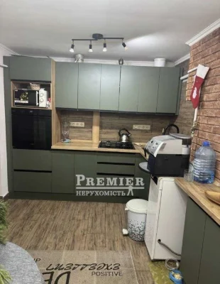 Продам цегляний будинок в Одесі — 180 м², 5 соток, газ та мі