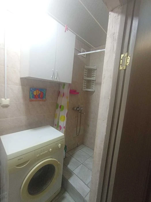 Продам 1-комнатную квартиру формат студия,1/9-ти этажного до