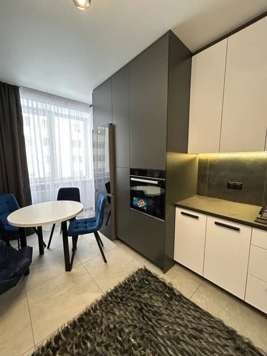 Продаж 1к.квартири з новим,сучасним ремонтом