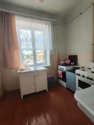 Центр міста, продаж 3-кімн квартири, доступна ціна та житлов