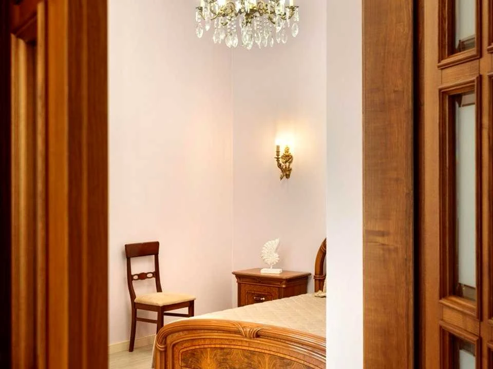 Apartment. Kyiv, Symona Petliura St. (Comintern)