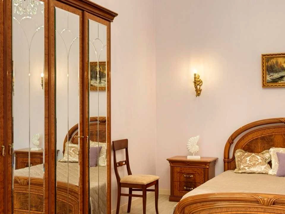 Apartment. Kyiv, Symona Petliura St. (Comintern)