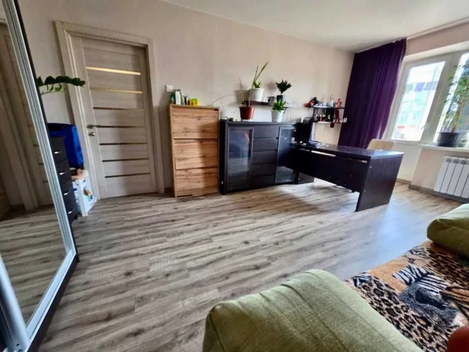 Продам 2 квартиру пр. Поля / Кирова /Минина  55м2