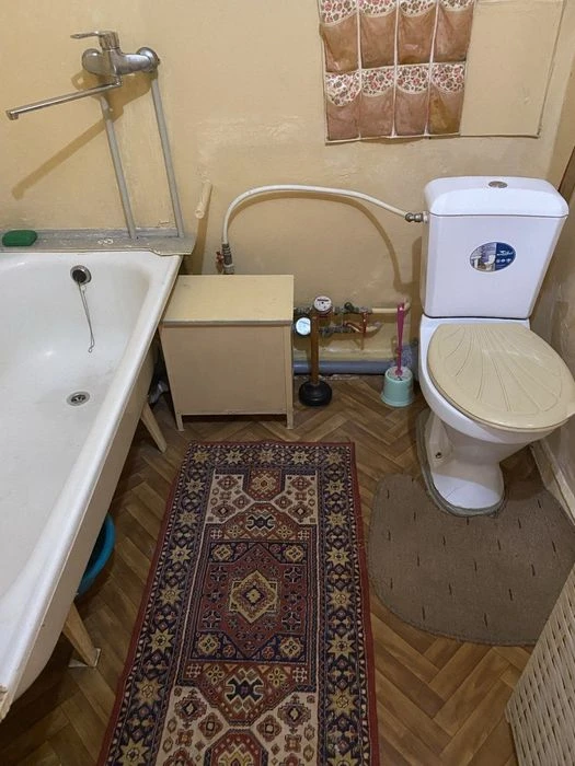 Срочная продажа 1ком кв в Космичном р-н ул.Опытная