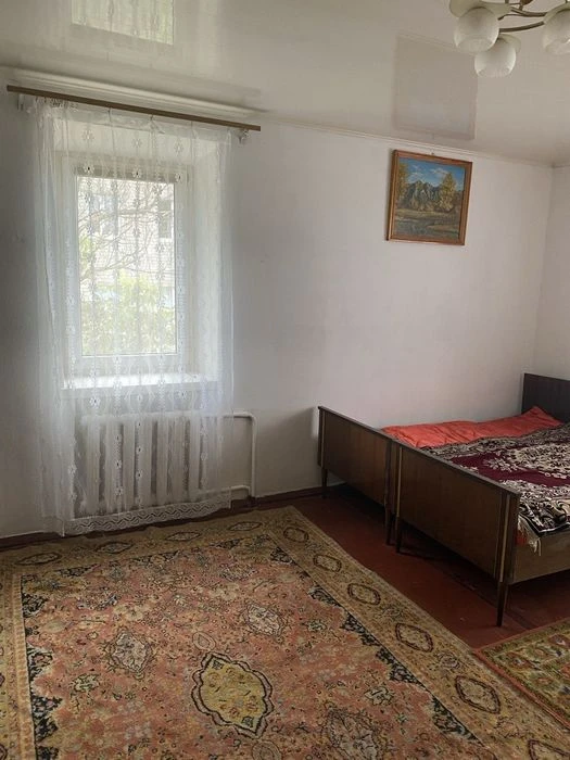 Срочная продажа 1ком кв в Космичном р-н ул.Опытная