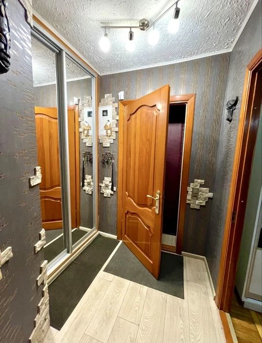 ‼️Продам 1 кімнатну квартиру‼️р-н 24-поверхівки, Познаська,