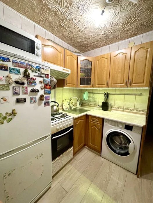 ‼️Продам 1 кімнатну квартиру‼️р-н 24-поверхівки, Познаська,