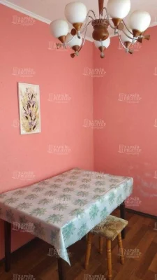 LN D2 Продаж 3-кімнатної квартири на Роганському житловому м