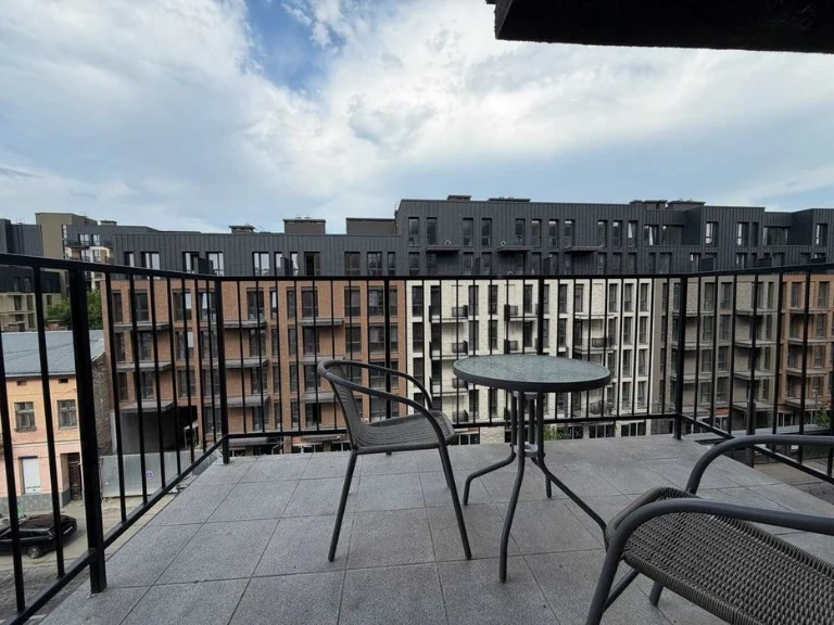 продаж 1к квартири Avalon, Чорновола, центр