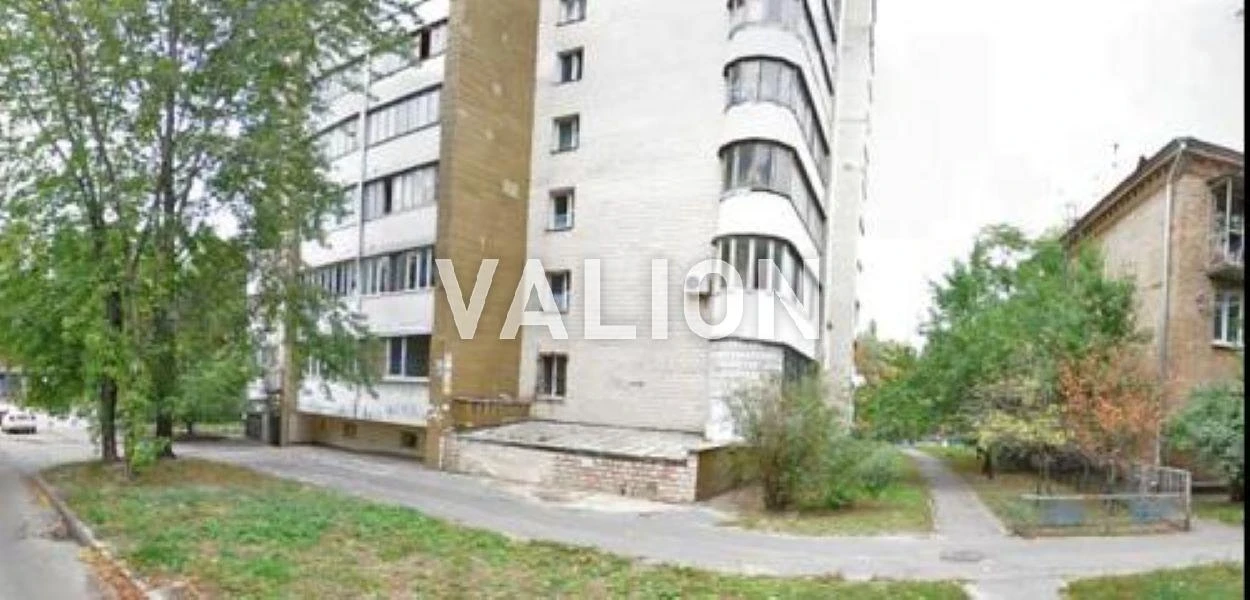Продаж 3-к квартри просп. Відрадний 55