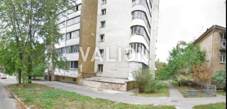 Продаж 3-к квартри просп. Відрадний 55