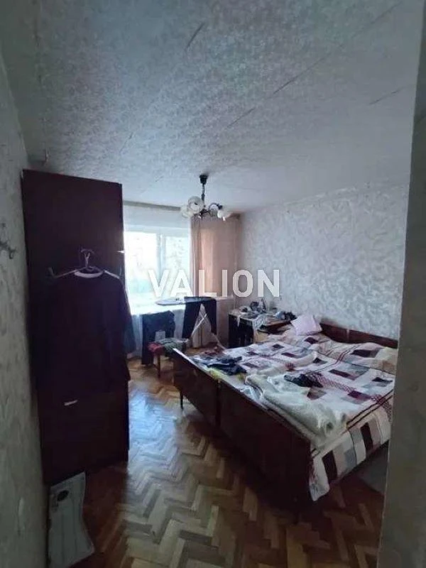 Продаж 3-к квартри просп. Відрадний 55