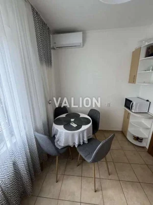 Продаж 3-к квартири вул. Оноре де Бальзака 55