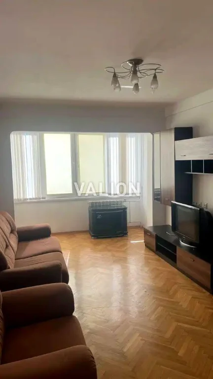 Продаж 2-к квартири вул. Кубанської України 30