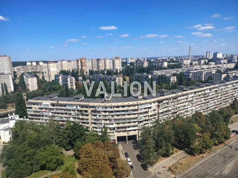 Продаж 2-к квартири просп. Європейського Союзу 49