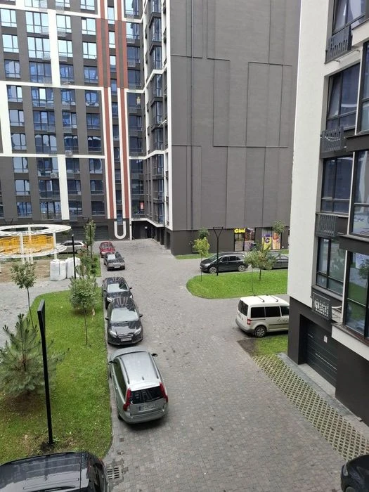 Urgent sale of 1 room with renovation CASCADE!!