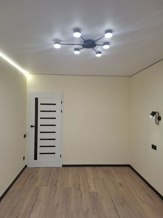 Urgent sale of 1 room with renovation CASCADE!!
