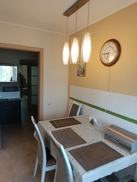Продаю 3к/кв ул.Океановская 64м чешка 44000$