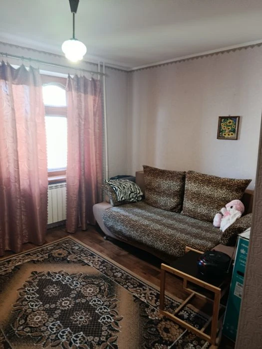 Продаю 3к/кв пр.Центральный /3 Слободская  7/9 Кирп 66/40/10