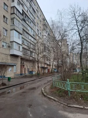 3 кімнатна квартира на початку Харківської біля Мануфактури