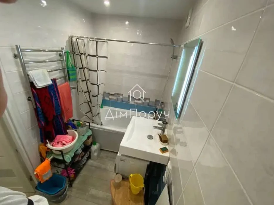 Продам 3-к квартиру р-н Нагорки вул, Севастопольська /Героїв