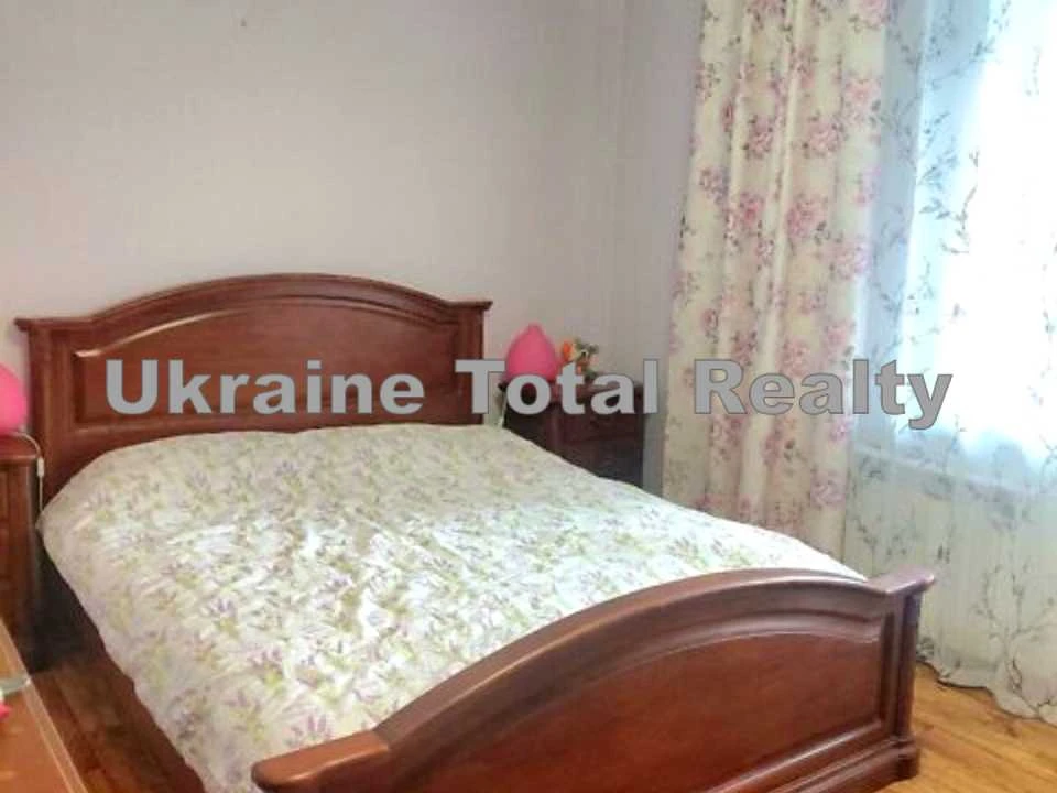 Квартира. Київ, Олександра Лазаревського вул. (Мініна)
