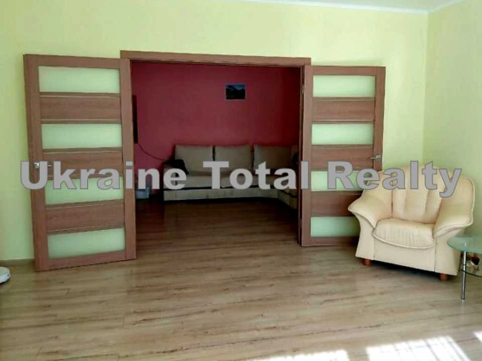 Квартира. Київ, Олександра Лазаревського вул. (Мініна)
