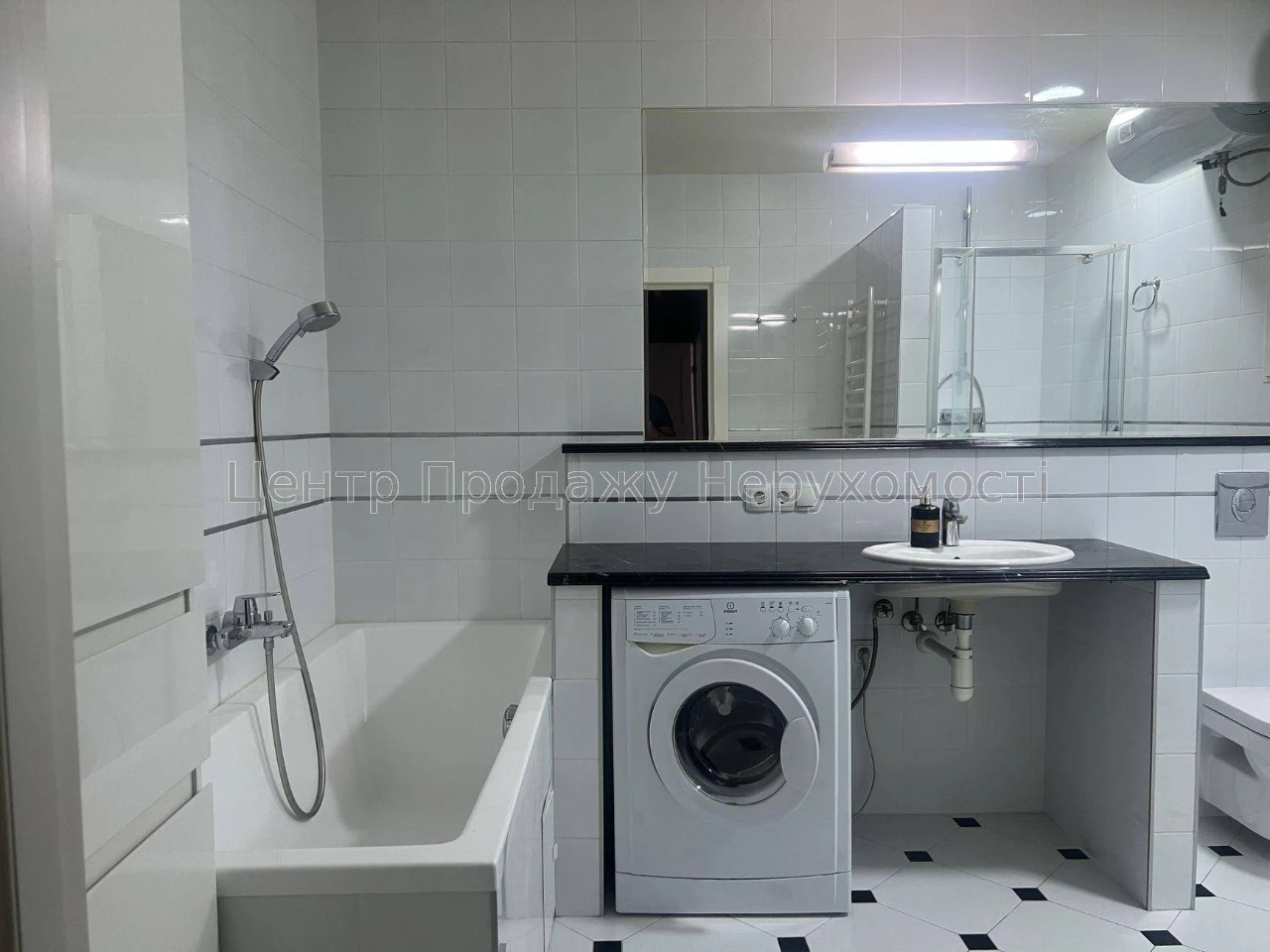Продаж 2-кімн. квартири, 71 м², Київ, 16/22 пов. Відмінне ро
