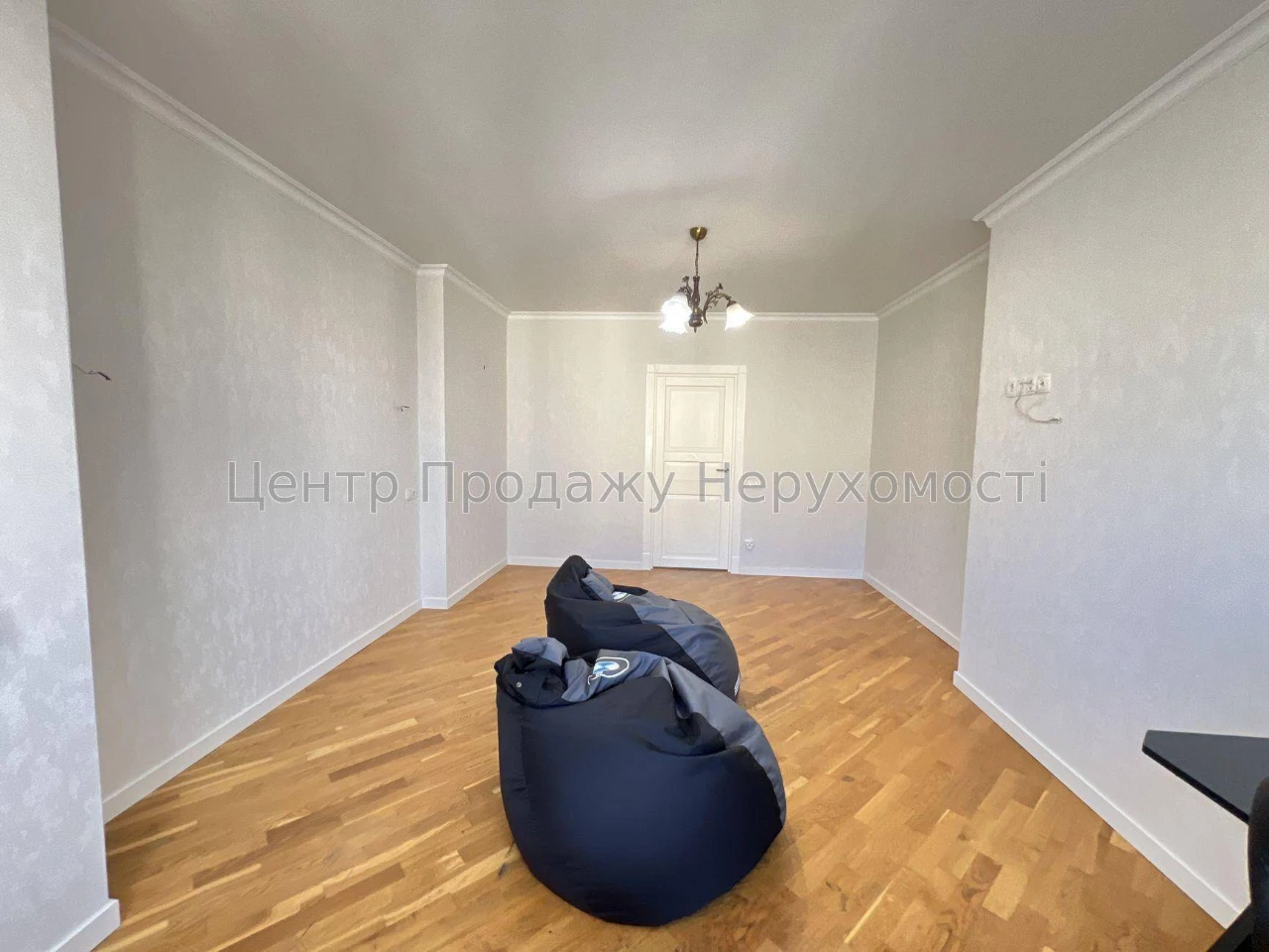 Продаж 2-кімн. квартири, 71 м², Київ, 16/22 пов. Відмінне ро